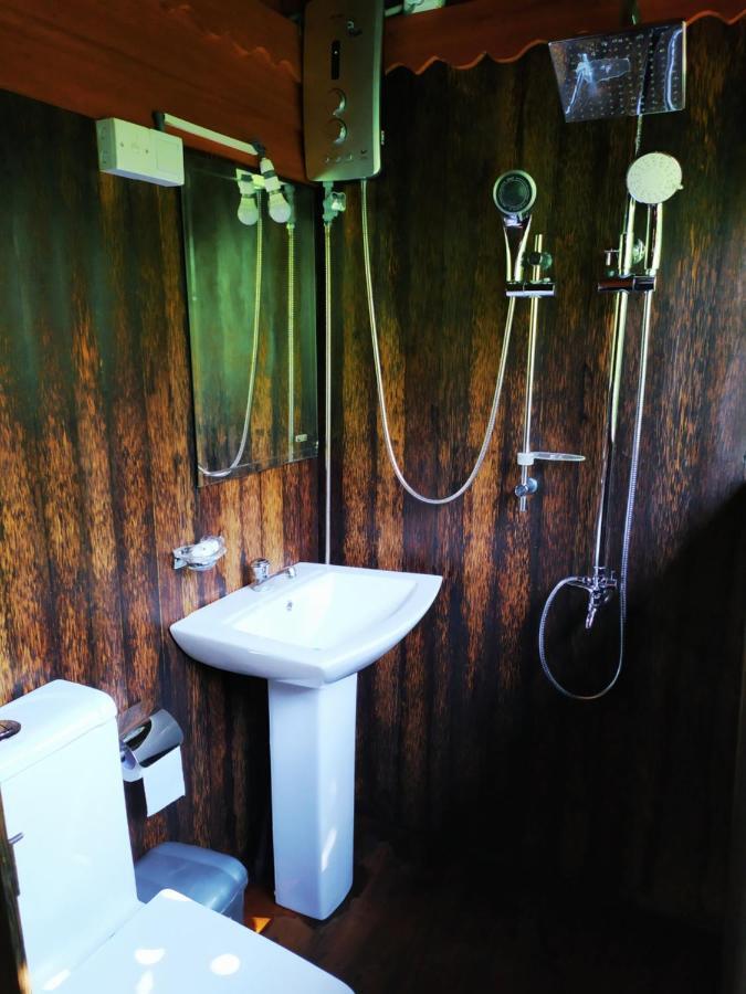 ウェリガマ Tree House-Midigamaヴィラ エクステリア 写真